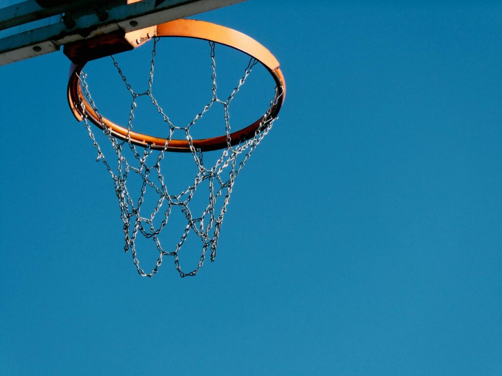 Silver Hoop Earrings: Instantly Elevate Your Style in 2026