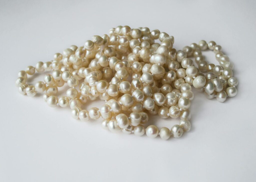Pearl Necklace Cost-Benefit: Timeless Elegance in 2026