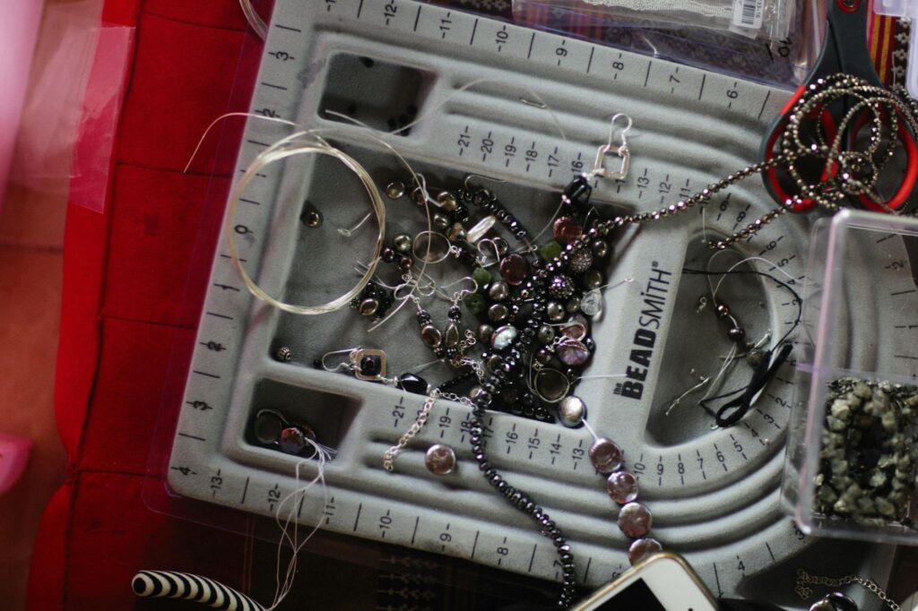 beginner jewelry making kit