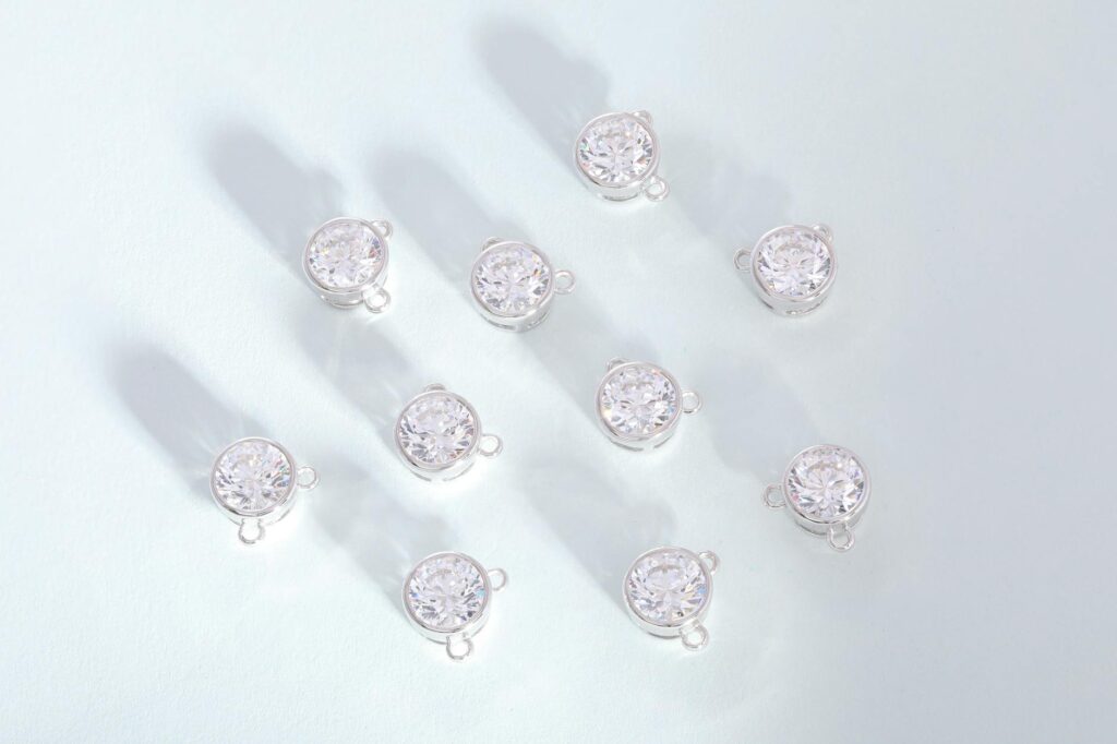 Diamond Earrings Wilton: Your Sparkle Guide