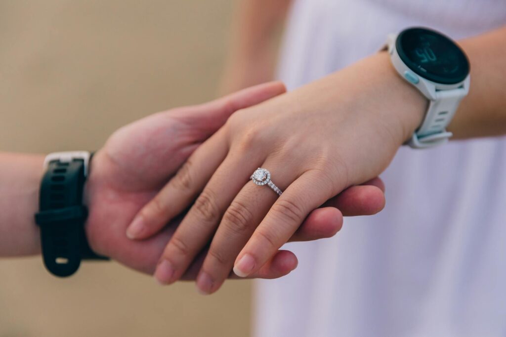 modern promise ring couple