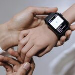 Smartwatch vs. Traditional Watch 2026: A Detailed Comparison